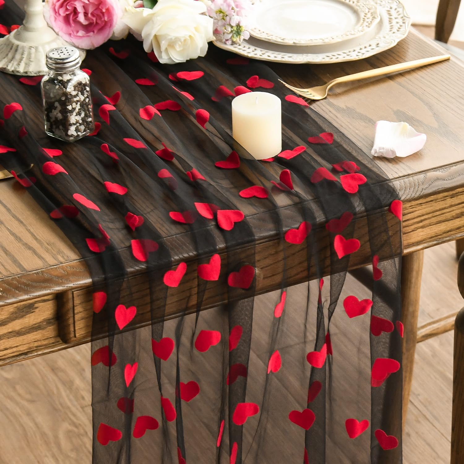 Hearts on Tulle Table Runner 10FT