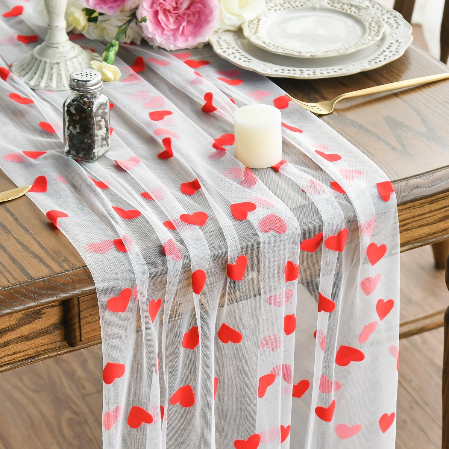 Hearts on Tulle Table Runner 10FT